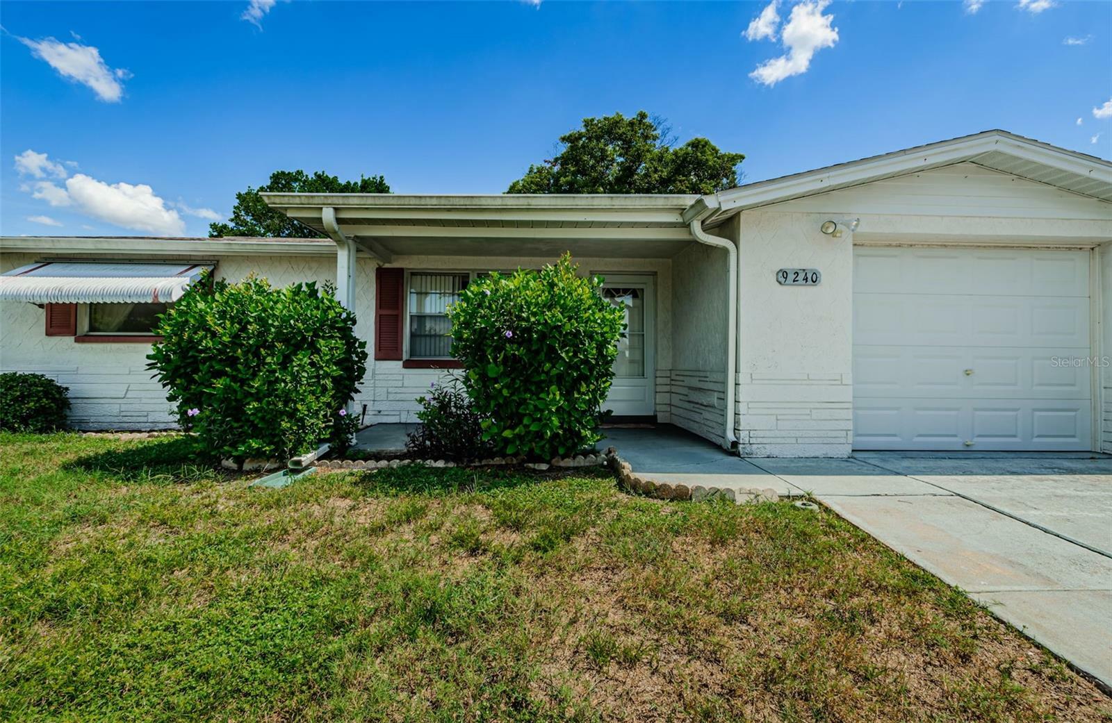 Property Photo: 9240 Lido Lane FL 34668