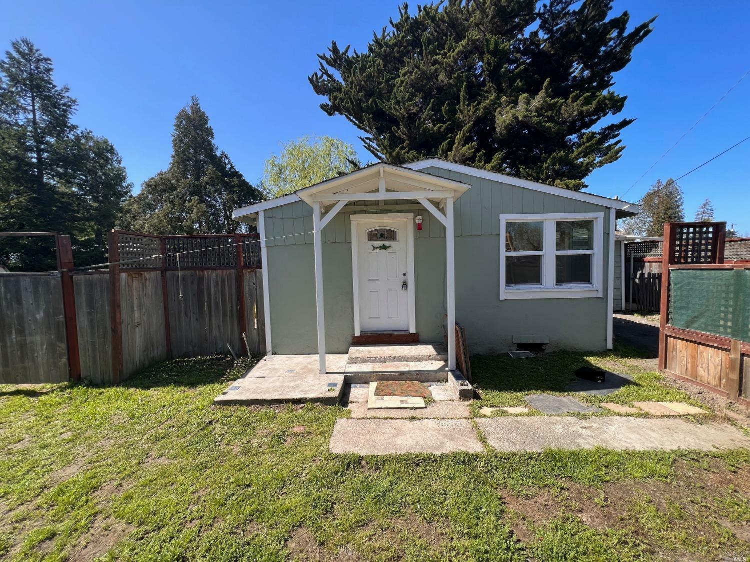 Property Photo: 30 Bloomfield Road CA 95472