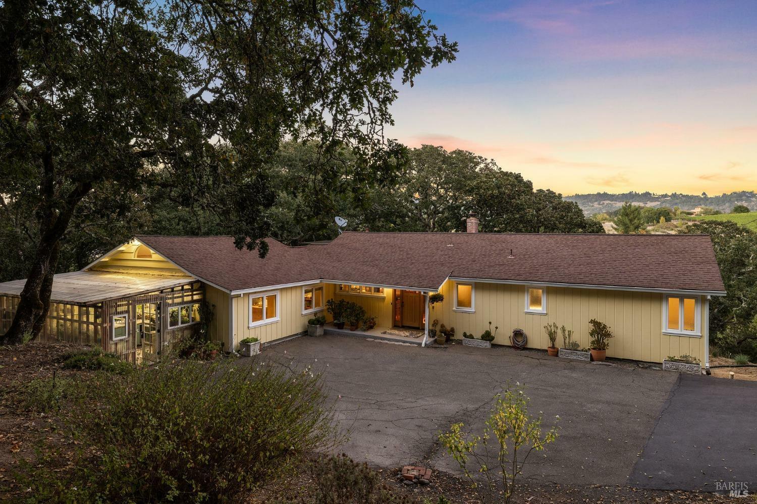 Property Photo:  2810 Hidden Acres Road  CA 95404 