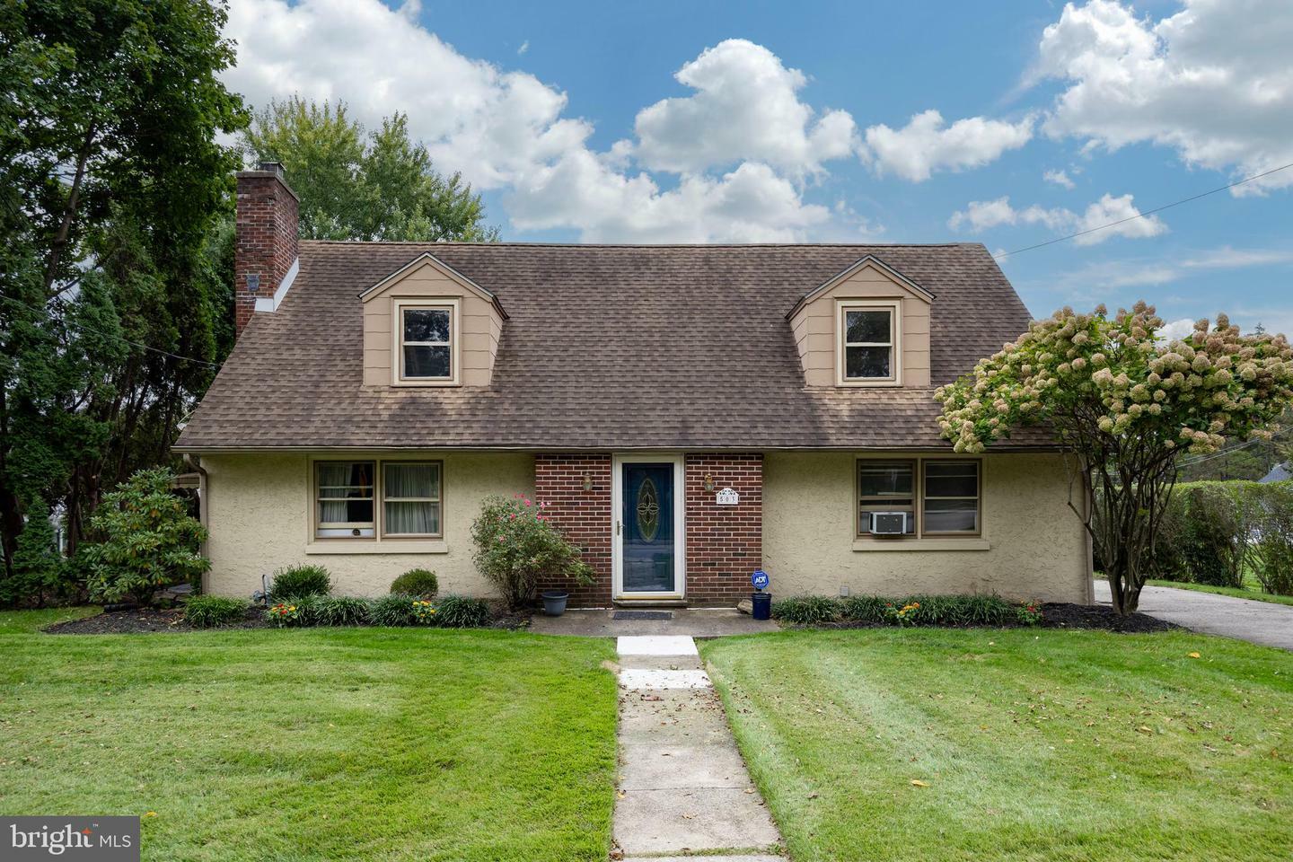 Property Photo: 503 Highland Avenue PA 19002