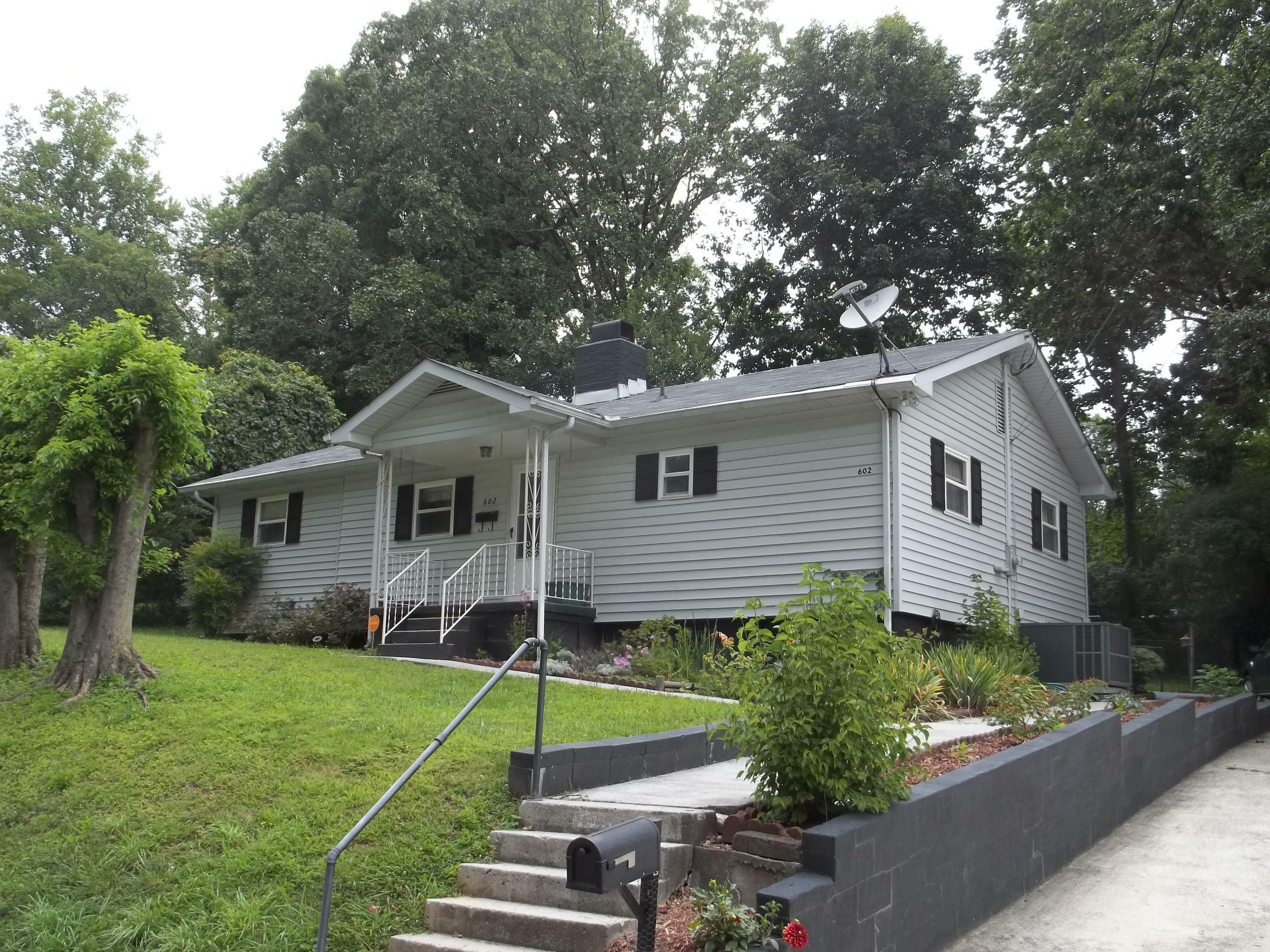 Property Photo:  602 Florida Ave  TN 37830 