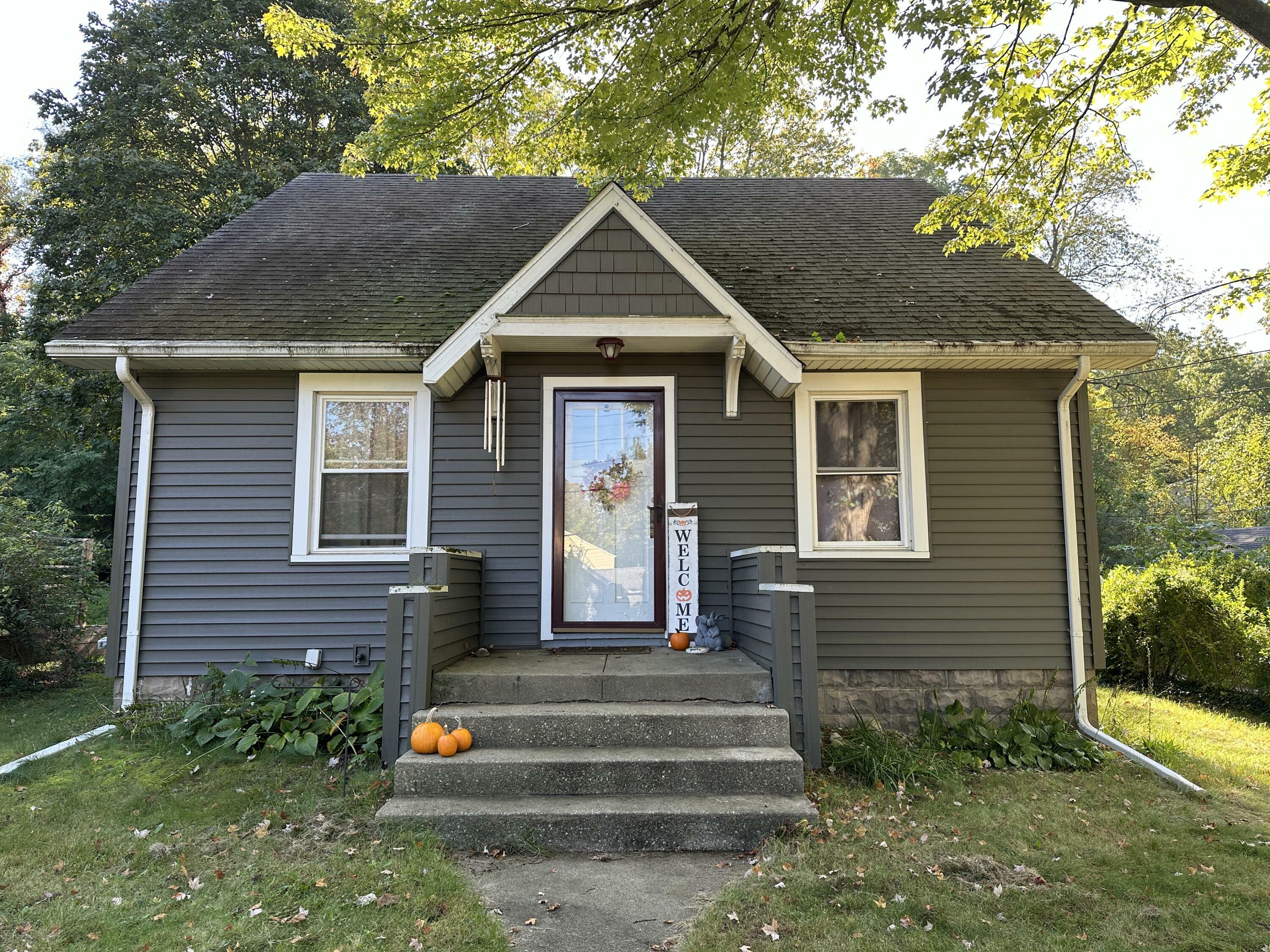 Property Photo:  504 Elmhurst Avenue  MI 49004 