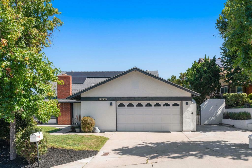Property Photo: 12933 Sunderland Street CA 92064