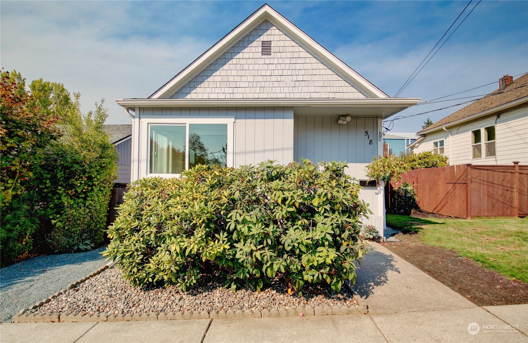 Property Photo:  518 518B 4th Street  WA 98221 