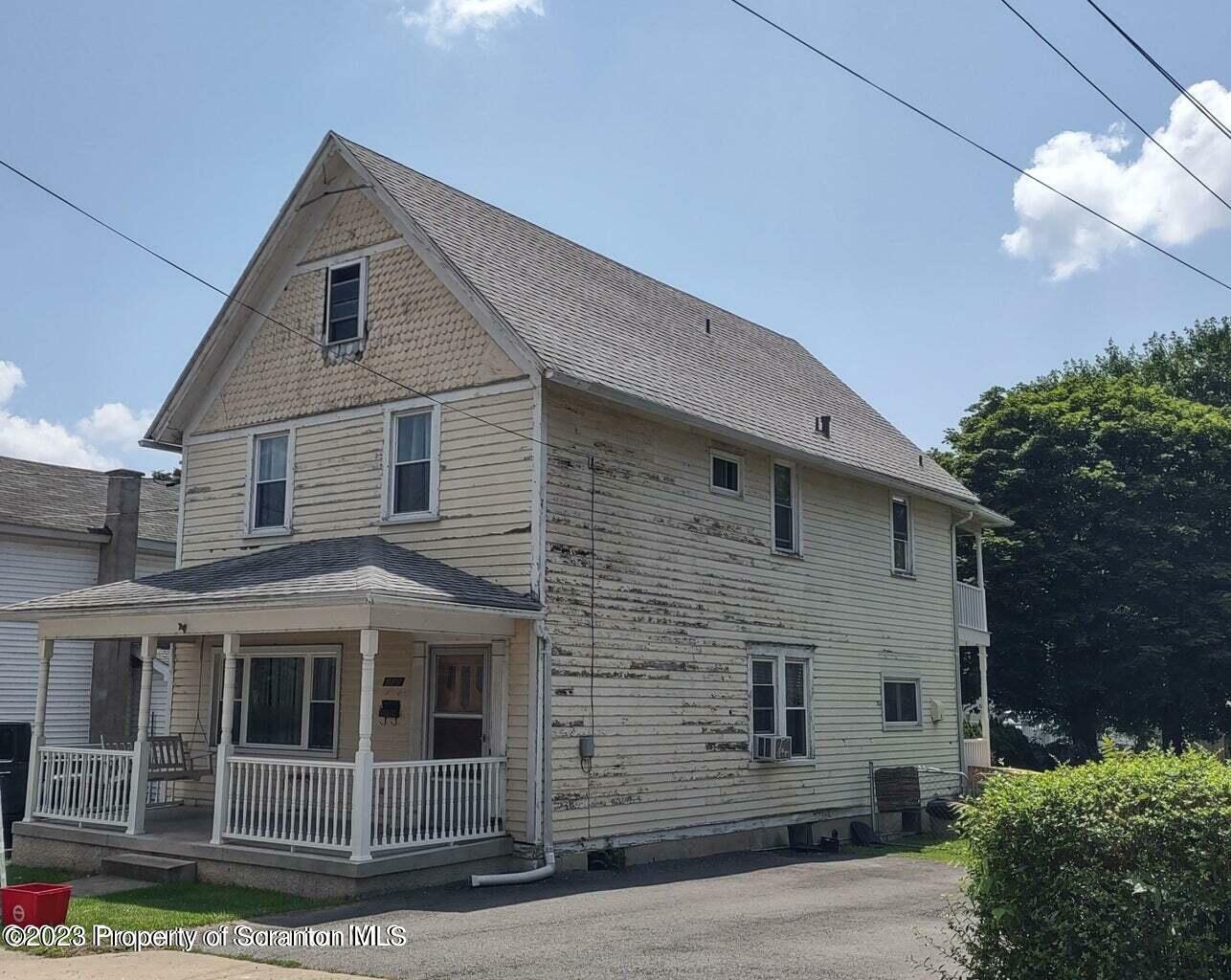 135 Throop Street  Scranton PA 18508 photo