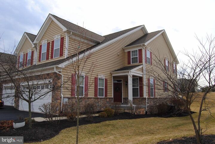 10 Iron Hill Way  Collegeville PA 19426 photo