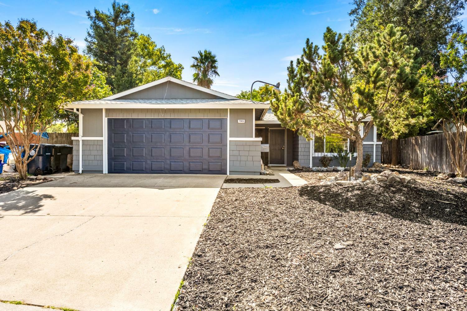 7945 Valley Green Drive  Sacramento CA 95823 photo