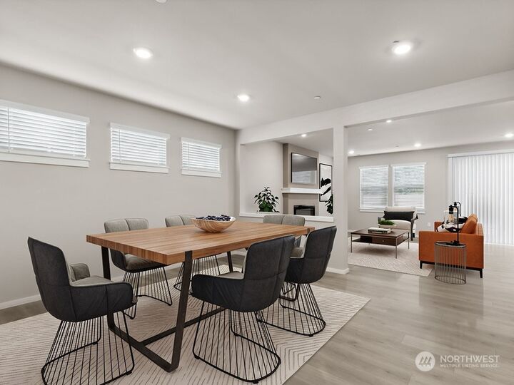 Property Photo: 427 186th Place SW Ncv07 WA 98012