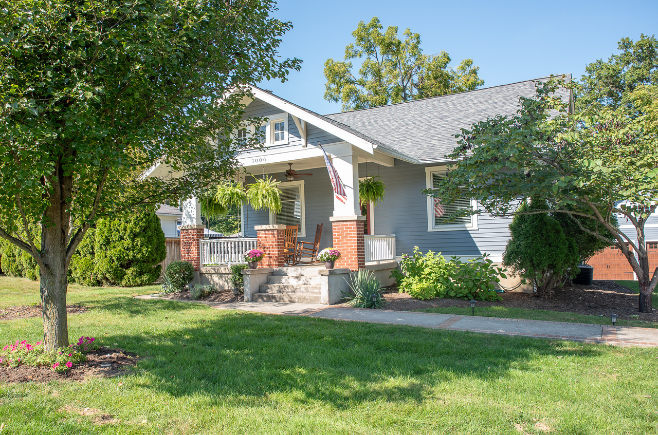 Property Photo: 1006 W Loveland Avenue OH 45140