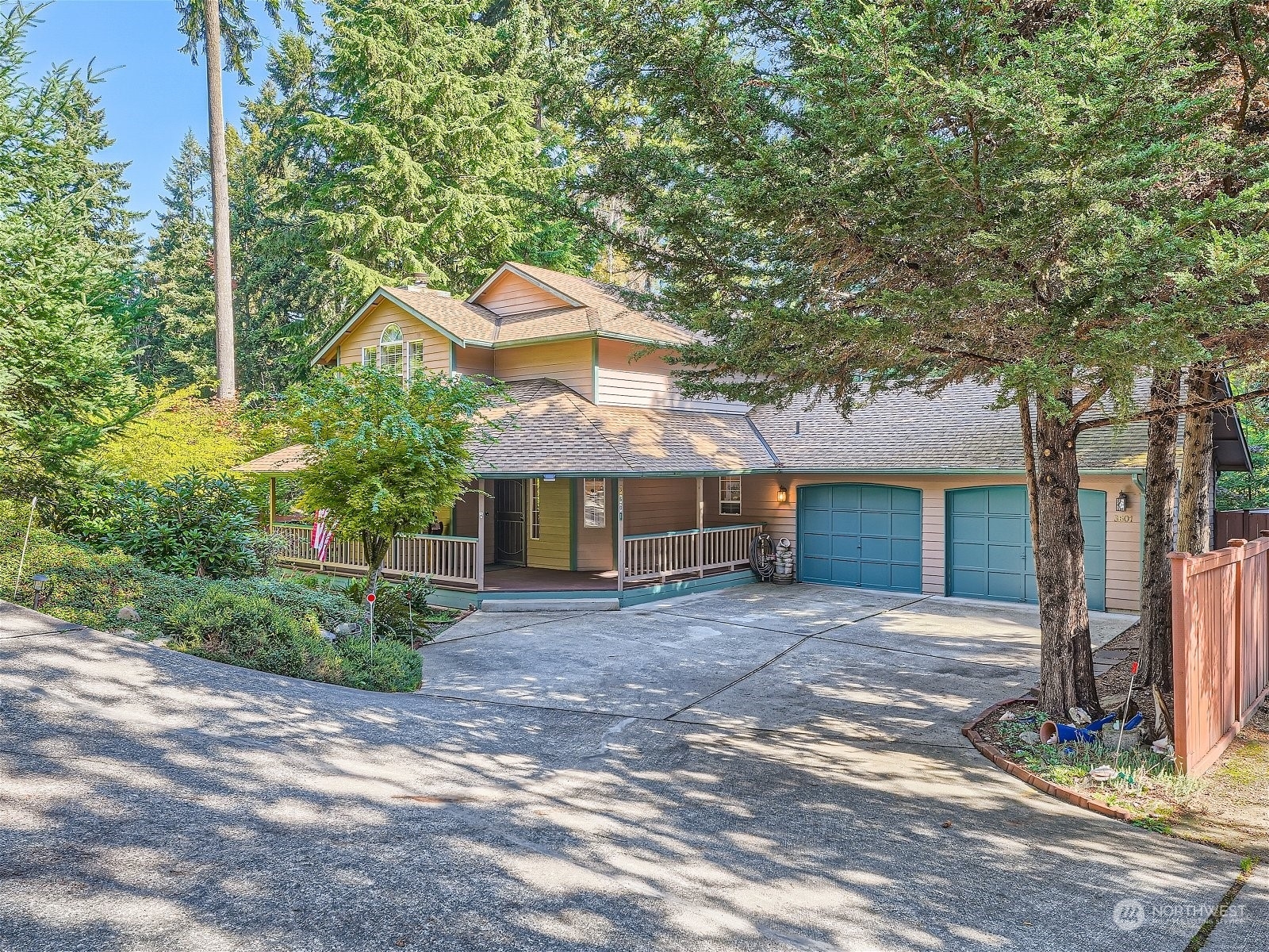 Property Photo:  3601 27th Street SE  WA 98374 