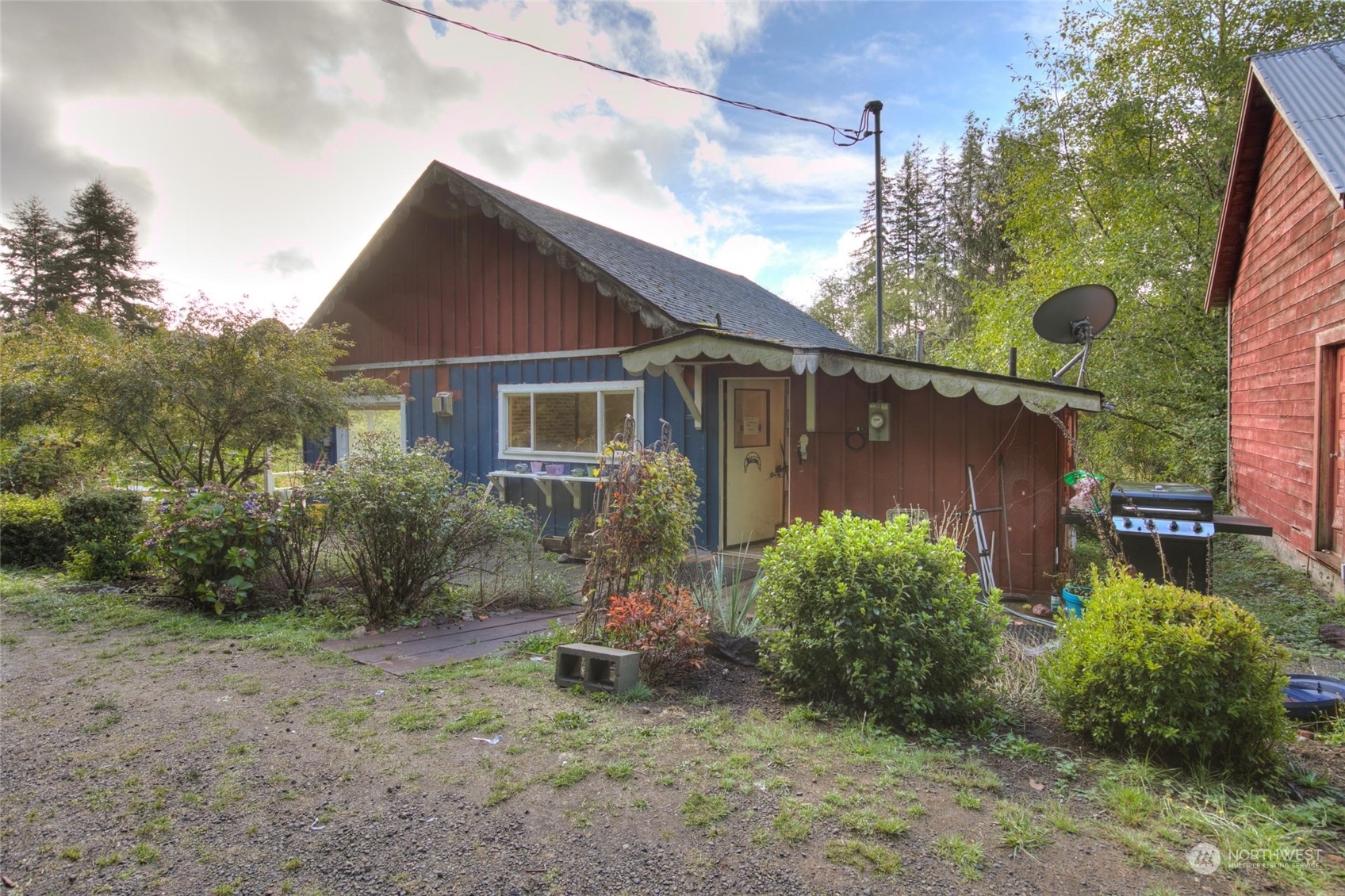 Property Photo:  763 Geissler Road  WA 98563 