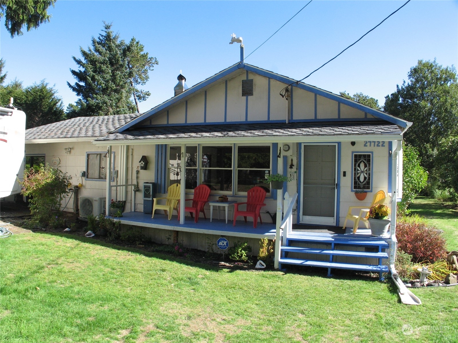 Property Photo:  27722 L Place  WA 98640 