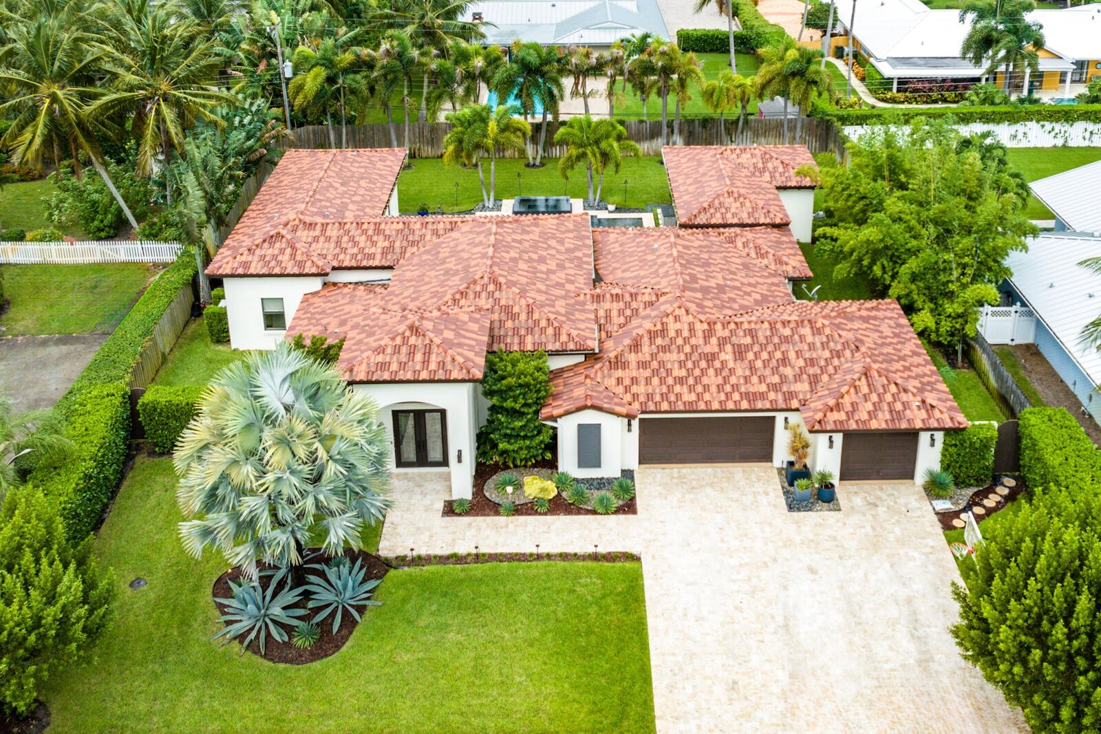 Property Photo: 2020 NW 2nd Avenue FL 33444