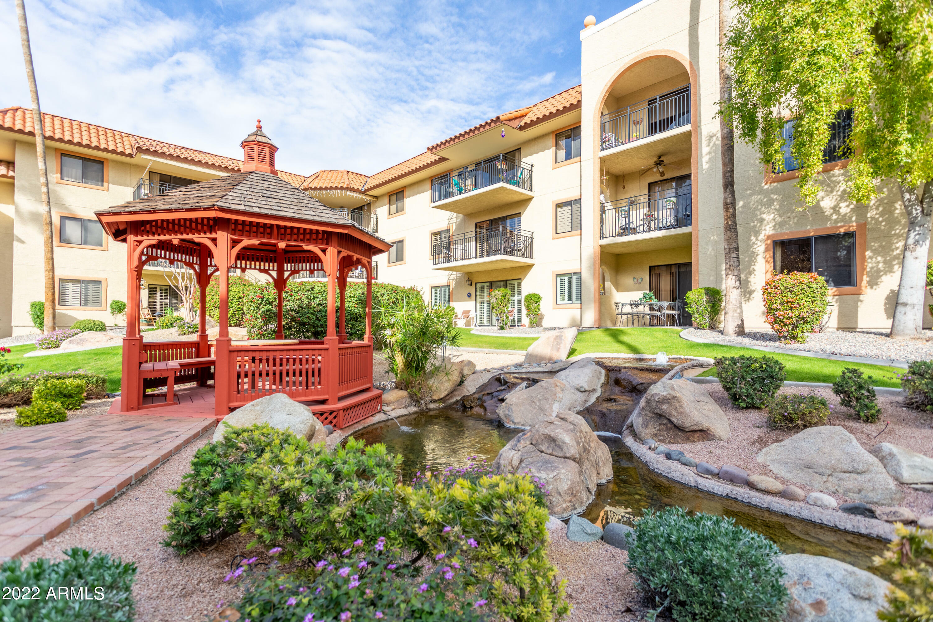 Property Photo: 10330 W Thunderbird Boulevard B101 AZ 85351