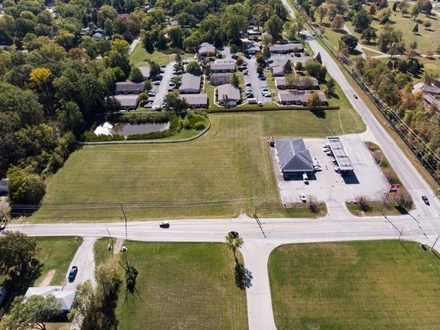 Property Photo: 865 N German Church Road IN 46229