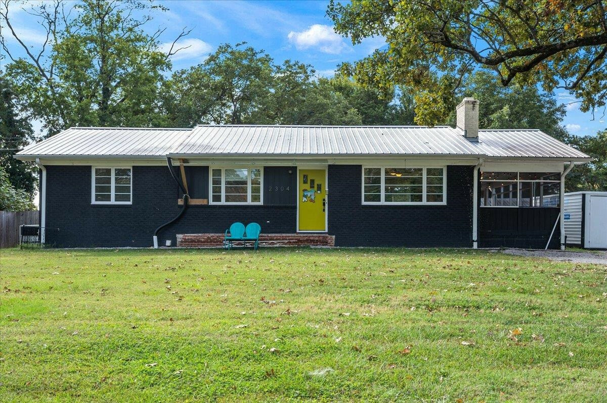 Property Photo:  2304 Milburnie Road  NC 27610 