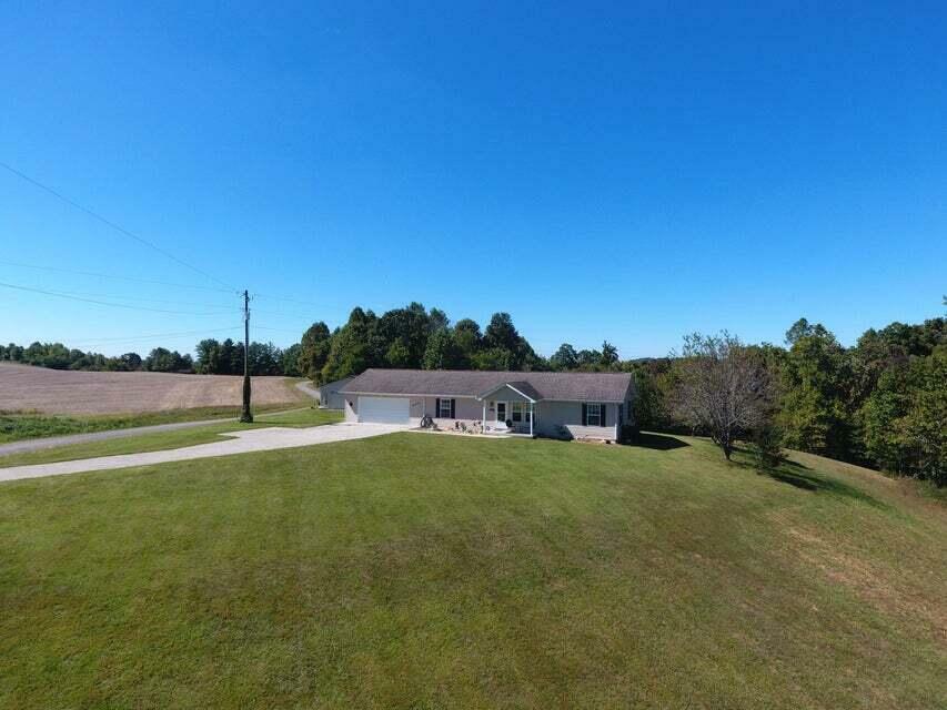 Property Photo:  475 Gaines Road  KY 42544 