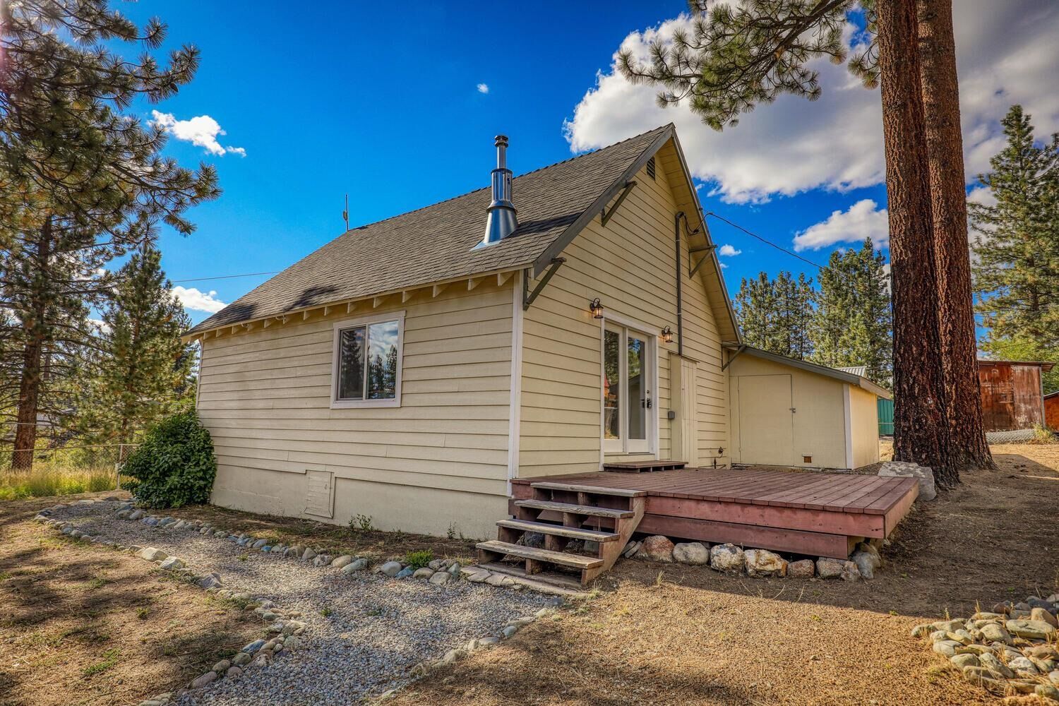 MLS20231006 117 E Plumas Avenue, Portola, CA 96122