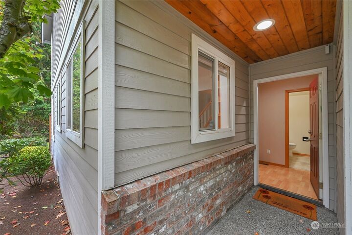 Property Photo:  10118 6th Drive SE A  WA 98208 