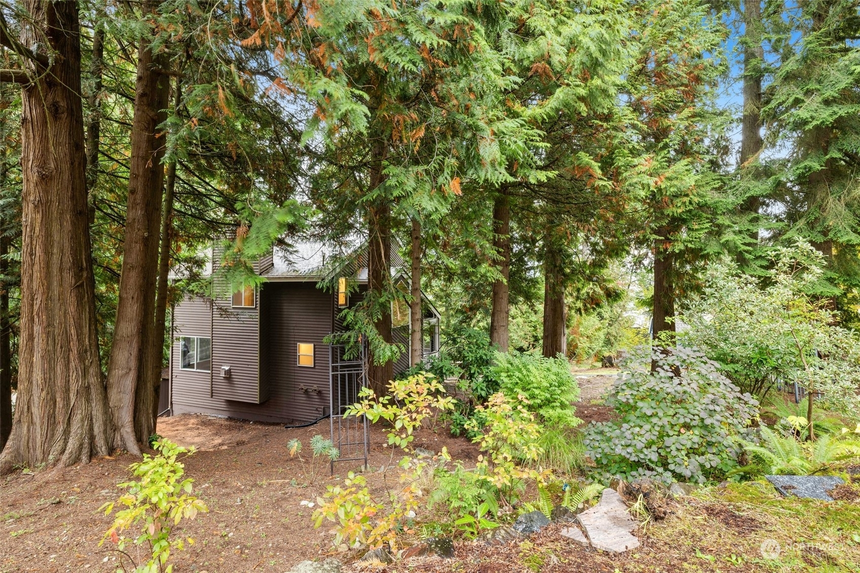 Property Photo:  21729 4th Avenue SE  WA 98021 