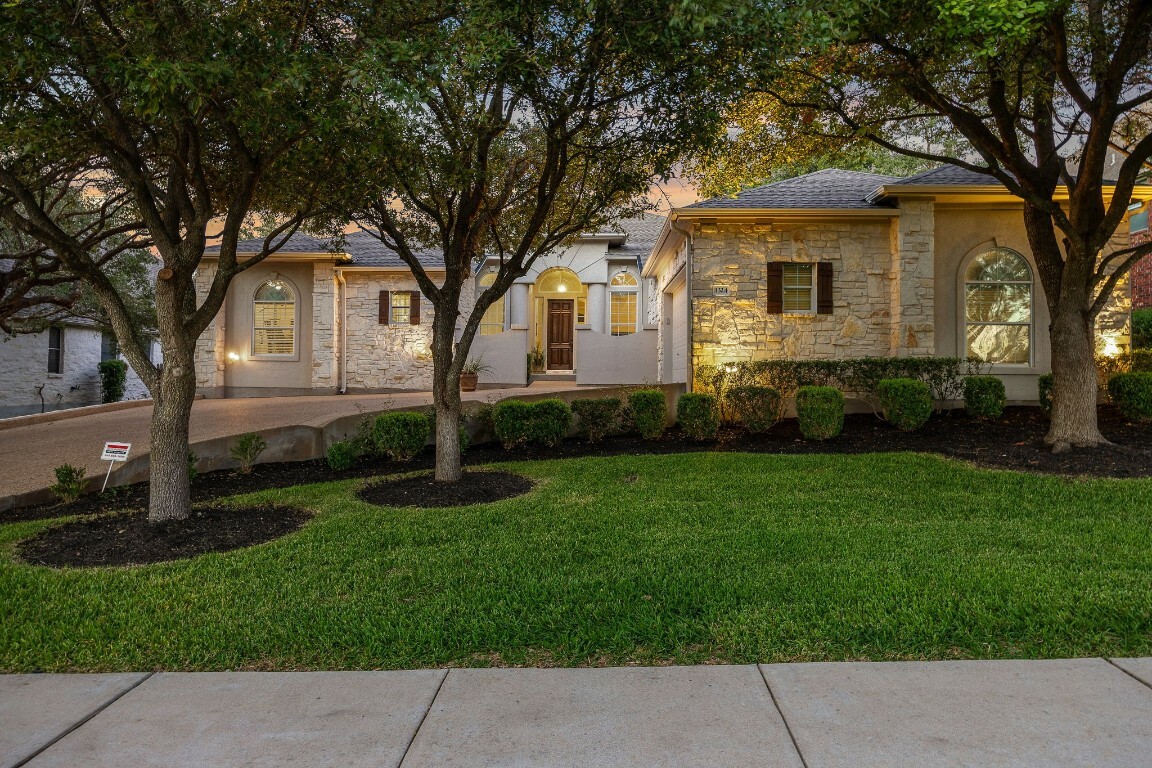 Property Photo:  1324 River Forest Drive  TX 78665 