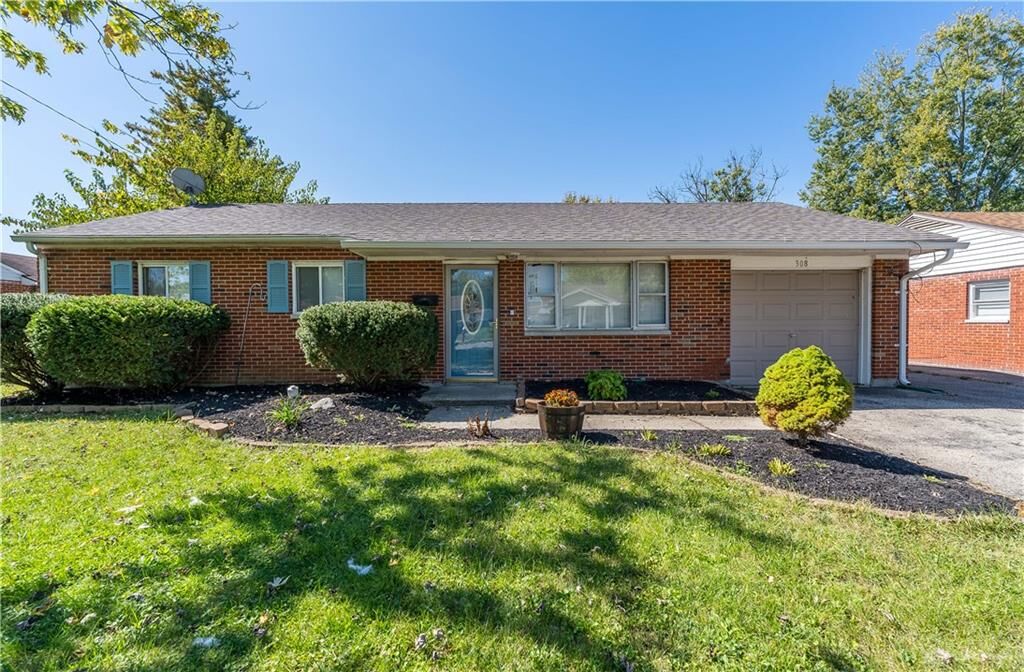 Property Photo:  308 Lang Court  OH 45322 