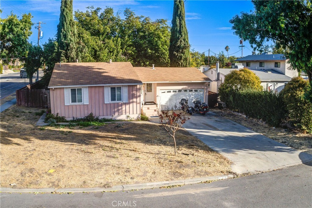 Property Photo:  648 Bolen Drive  CA 93446 