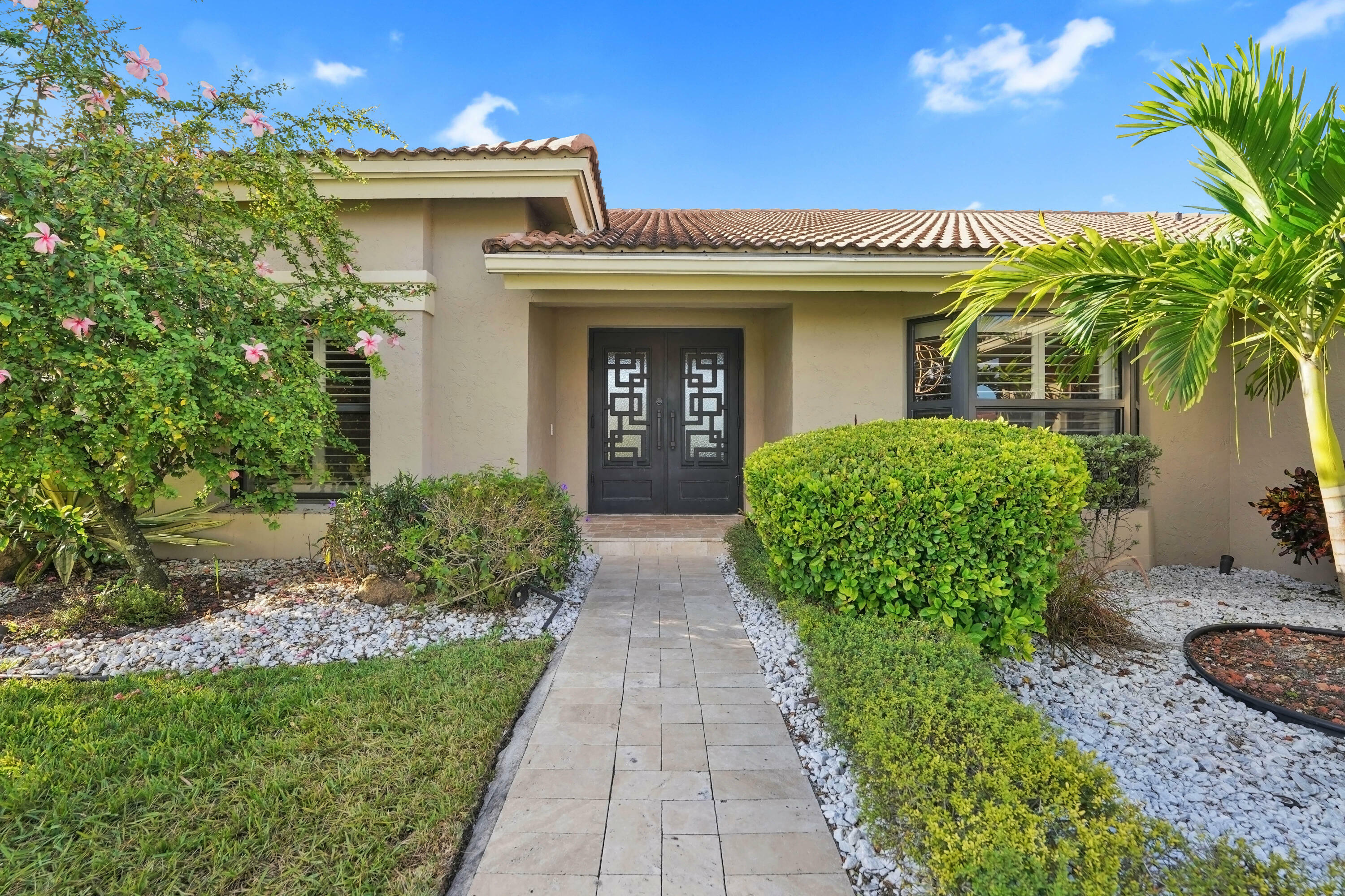 Property Photo:  11650 Island Lakes Lane  FL 33498 