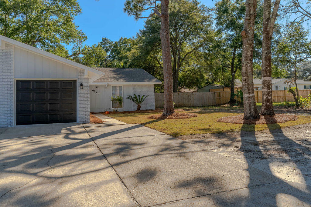 Property Photo:  417 Bear Road B  FL 32547 