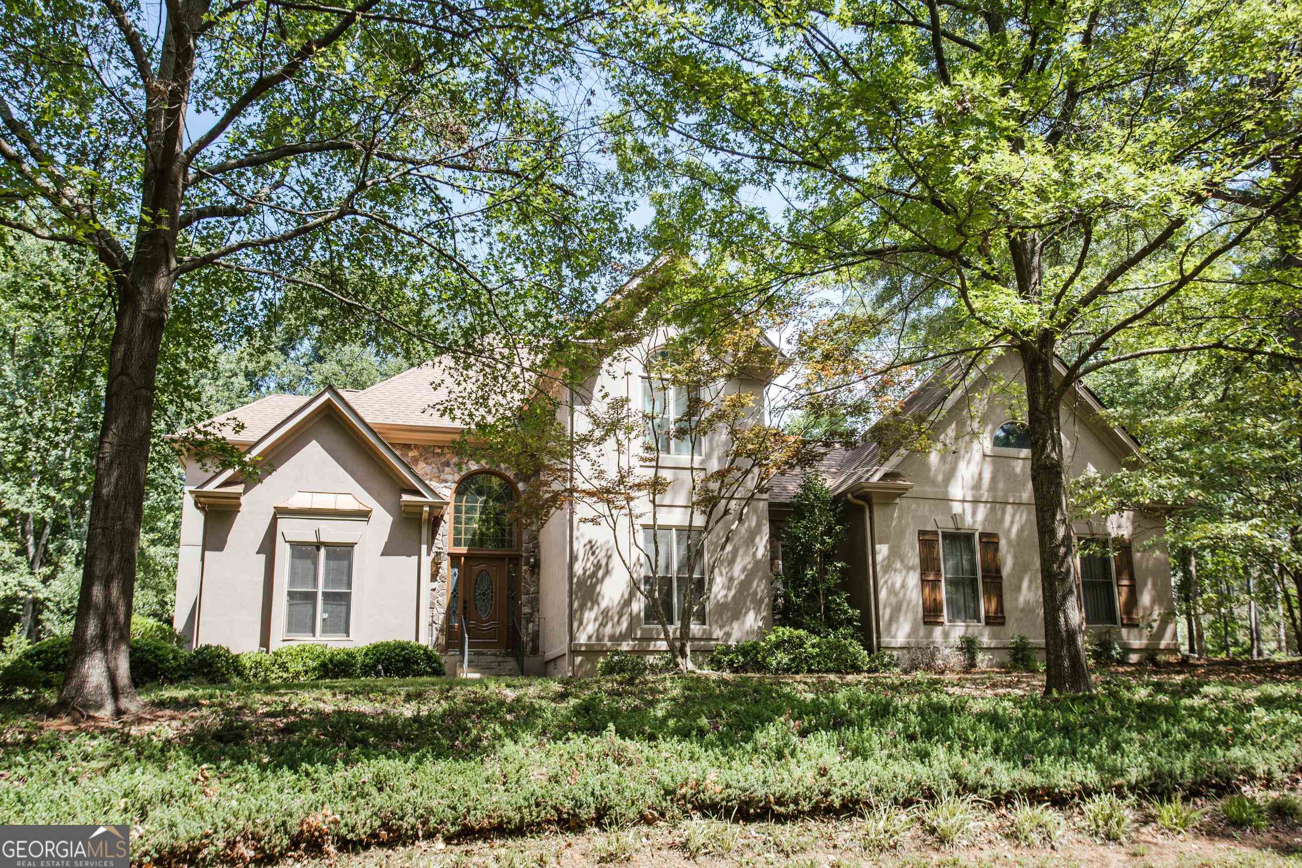 Property Photo:  310 Crystal Court  GA 30606 