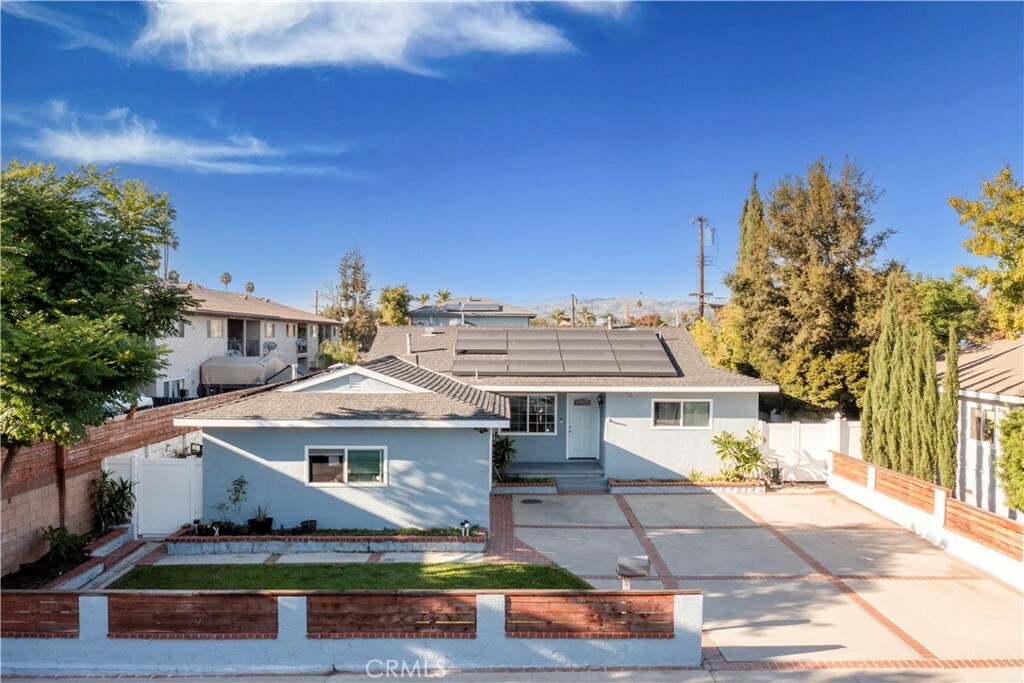 15735 Sharonhill Drive  Whittier CA 90604 photo