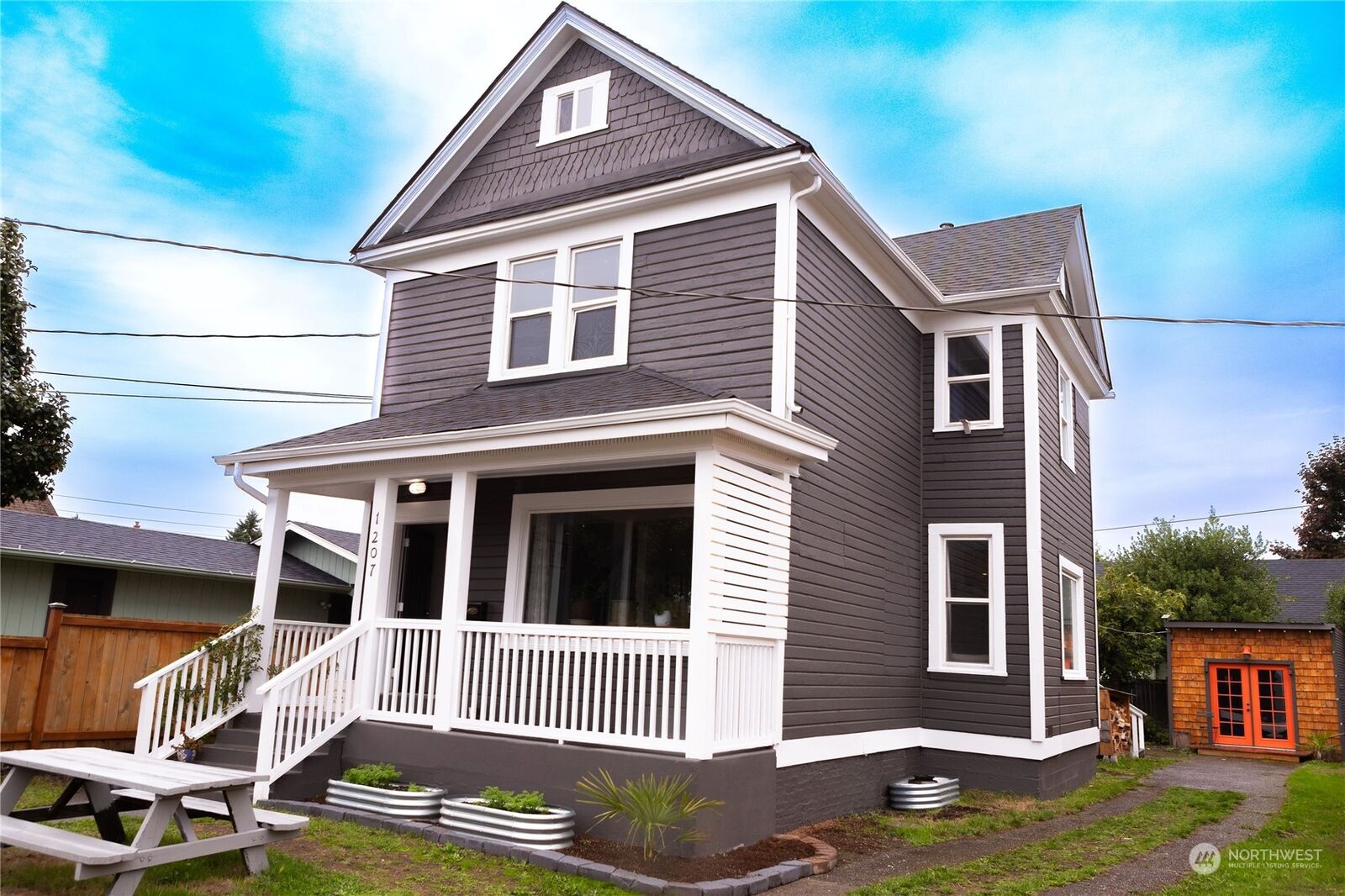 House for sale in 1207 S 16th Street, WA 98405