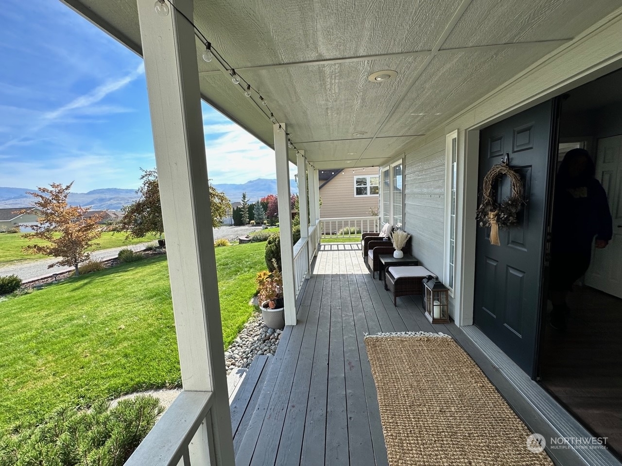 Property Photo: 434 Hillcrest Circle Drive WA 98841