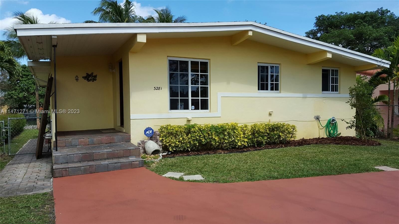 Property Photo:  3281 S Lake Dr  FL 33155 