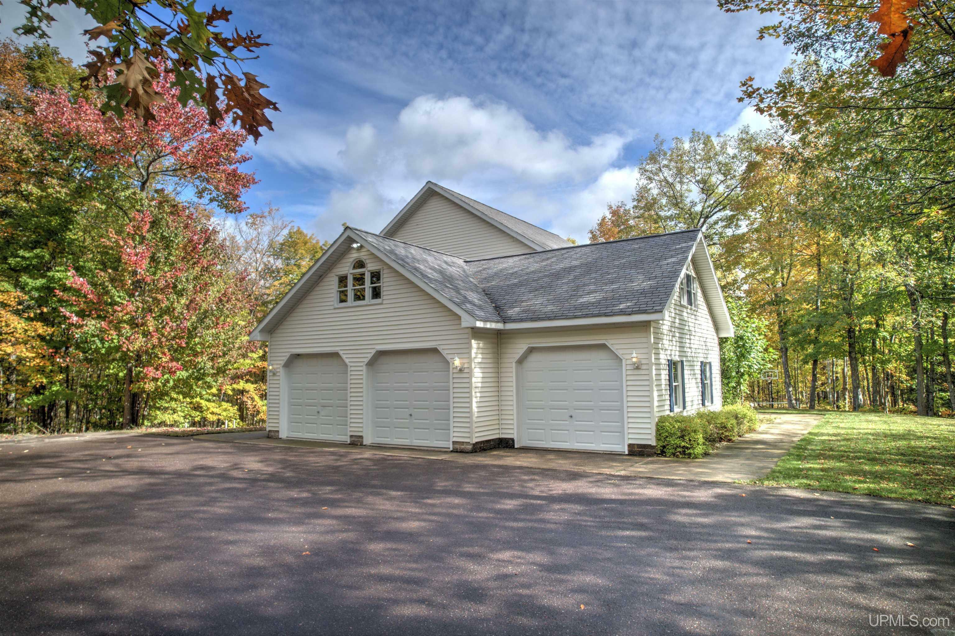 Property Photo: 1530 Ravine Side MI 49931