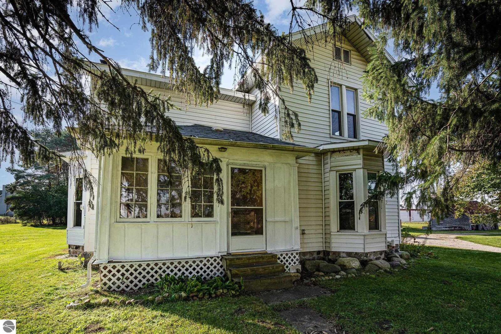 Property Photo:  4055 W Monroe Road  MI 48801 