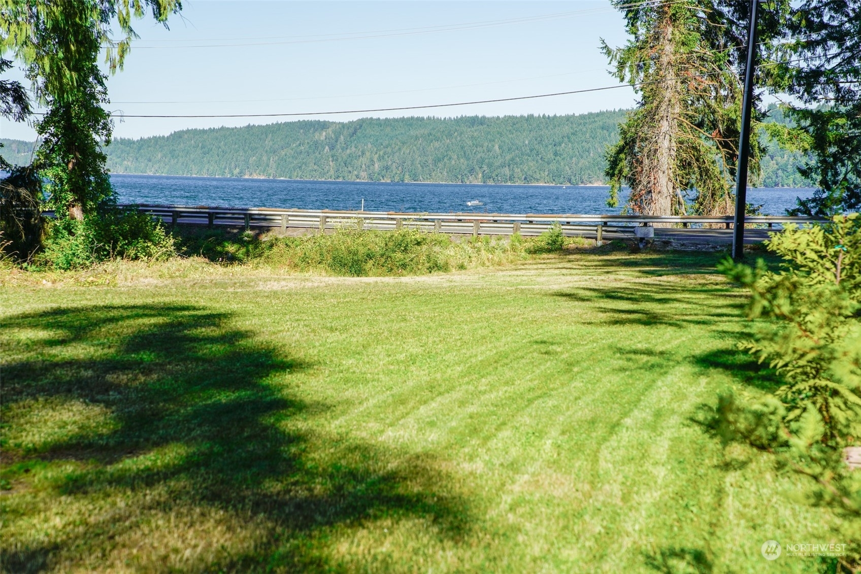 Property Photo:  25313 N US Hwy 101  WA 98548 