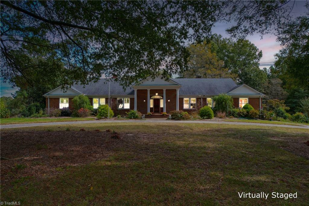 Property Photo:  206 Trexler Avenue  NC 28138 