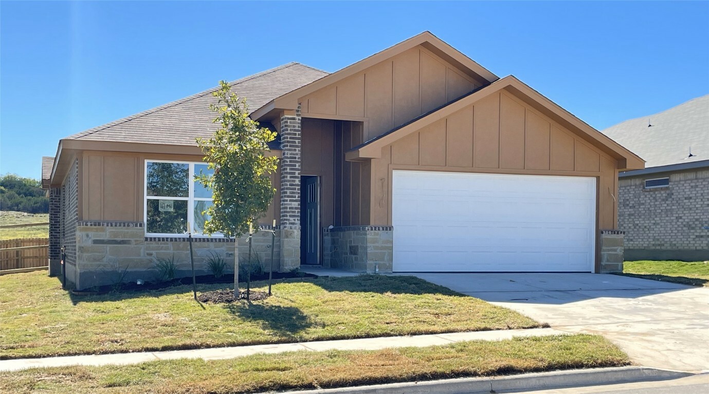 Property Photo:  211 Wind Ridge Drive  TX 76522 