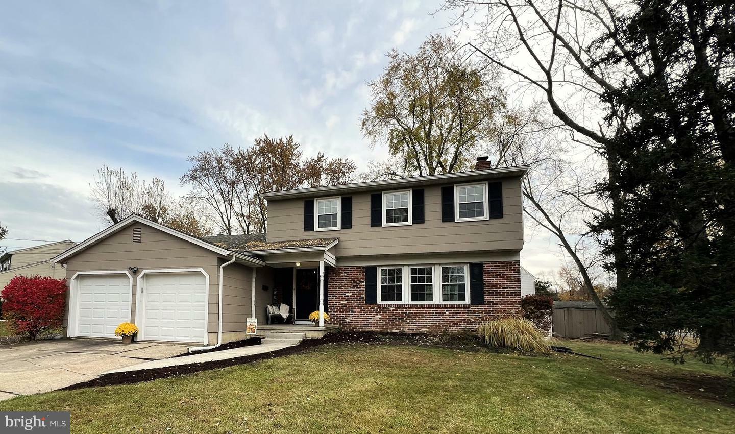 Property Photo:  172 Brandywine Drive  NJ 08053 