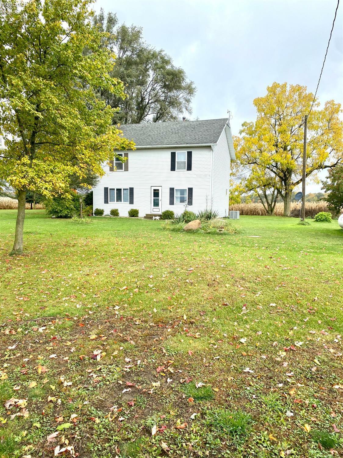 Property Photo:  19728 Township Road 211  OH 44804 