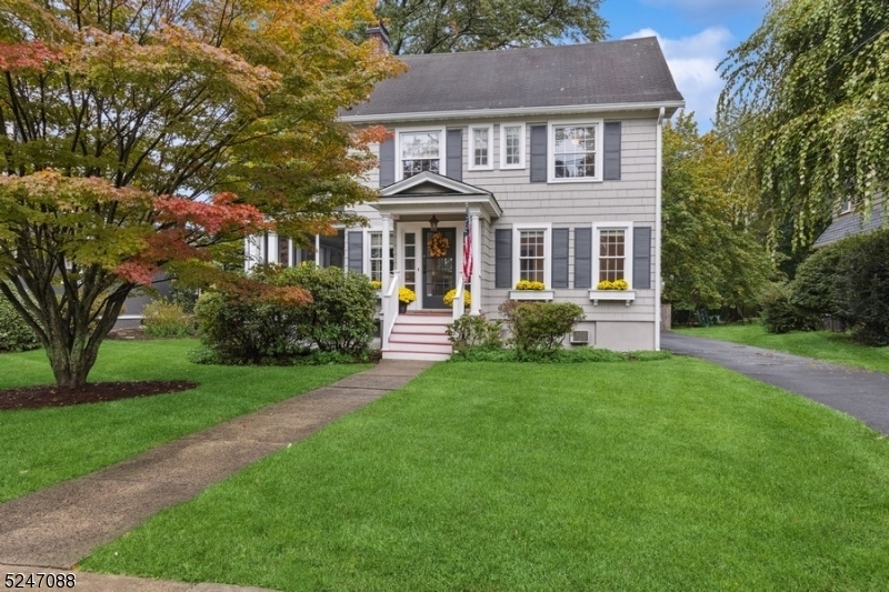 Property Photo: 123 Stanmore Place NJ 07090