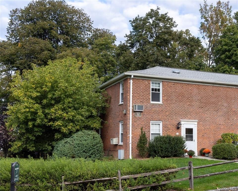 Property Photo: 100 Cedar Street B21 NY 10522