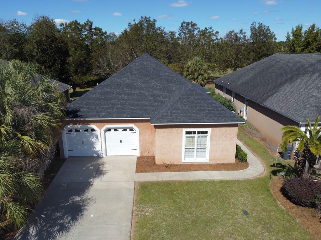 Property Photo:  215 Stonegate Lane  GA 31721 