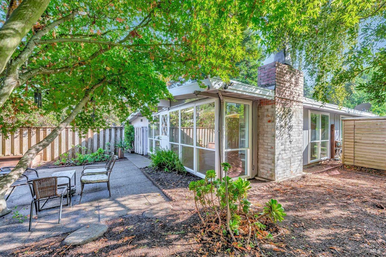 Property Photo: 505 Pineo Avenue CA 94941