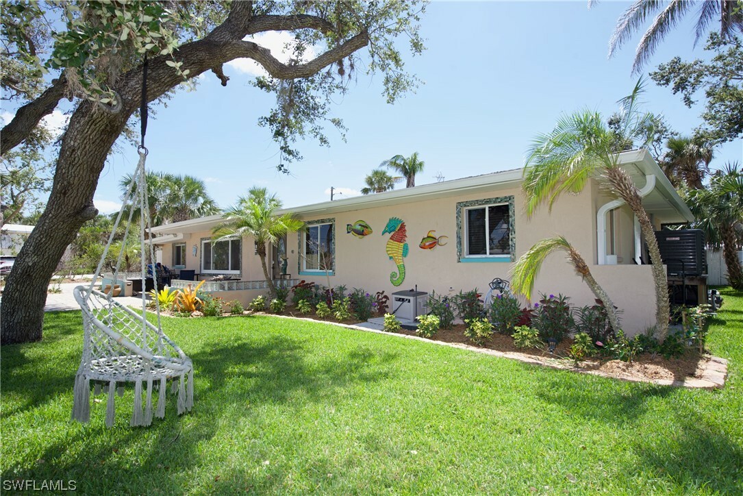 206 Connecticut Street  Fort Myers Beach FL 33931 photo