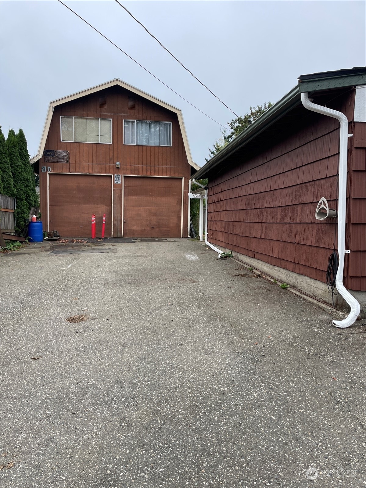 Property Photo:  210 W Marilyn Avenue  WA 98204 