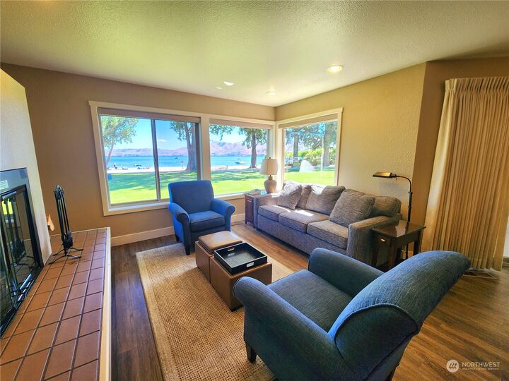 Property Photo: 1 Beach 541-A WA 98831