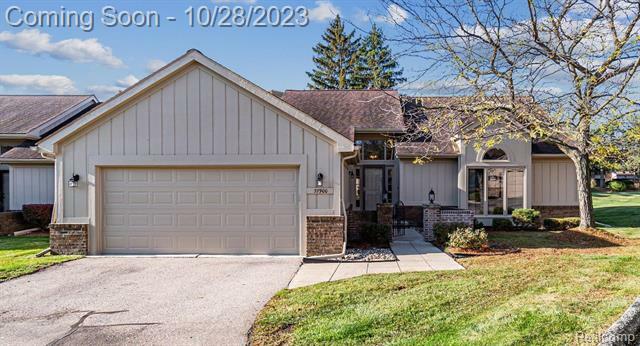 Property Photo:  37900 N Laurel Park Drive  MI 48152 