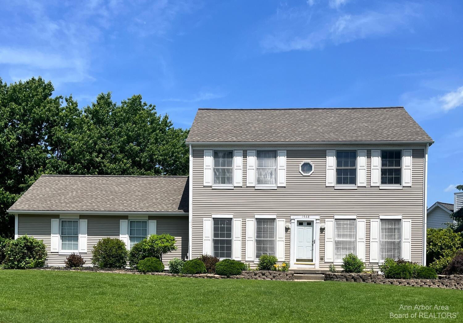 Property Photo:  1568 Fall Creek Lane  MI 48108 